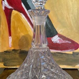 Elegant vintage 1970 Crystal Decanter